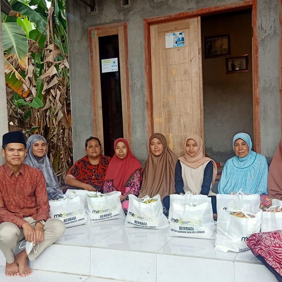 MES NTB Salurkan Bantuan kepada Korban Banjir di Lombok Barat