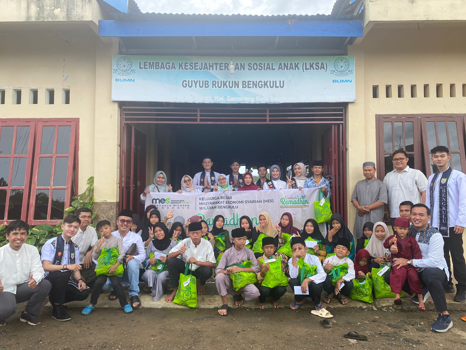 Ramadan Berbagi, MES Bengkulu Salurkan Bantuan untuk Anak Panti Asuhan