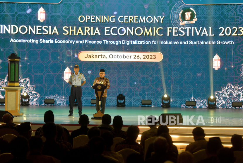 Buka Penyelenggaraan ISEF 2023, Wapres Ma’ruf Amin Beri Tiga Arahan Perkuat Industri Halal Nasional